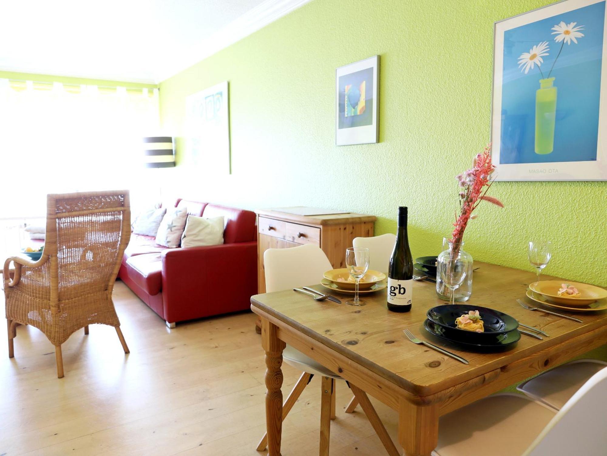 Geraeumiges 2-Zimmer-Appartement In Der 3. Etage Des Hauses. ヴェスターラント エクステリア 写真